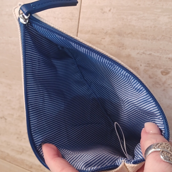 Brighton Love of Art Jewelry/Cosmetic Zipper Bag - Picture 5 of 6